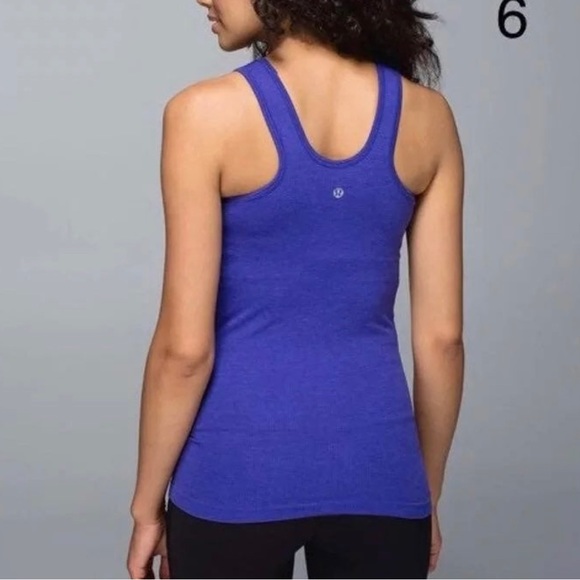 Lululemon Seamlessly Covered Tank 6 #6-08 - Picture 3 of 10